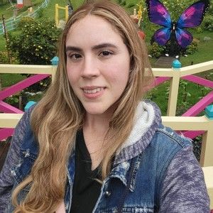 Meet your Posher, Monica